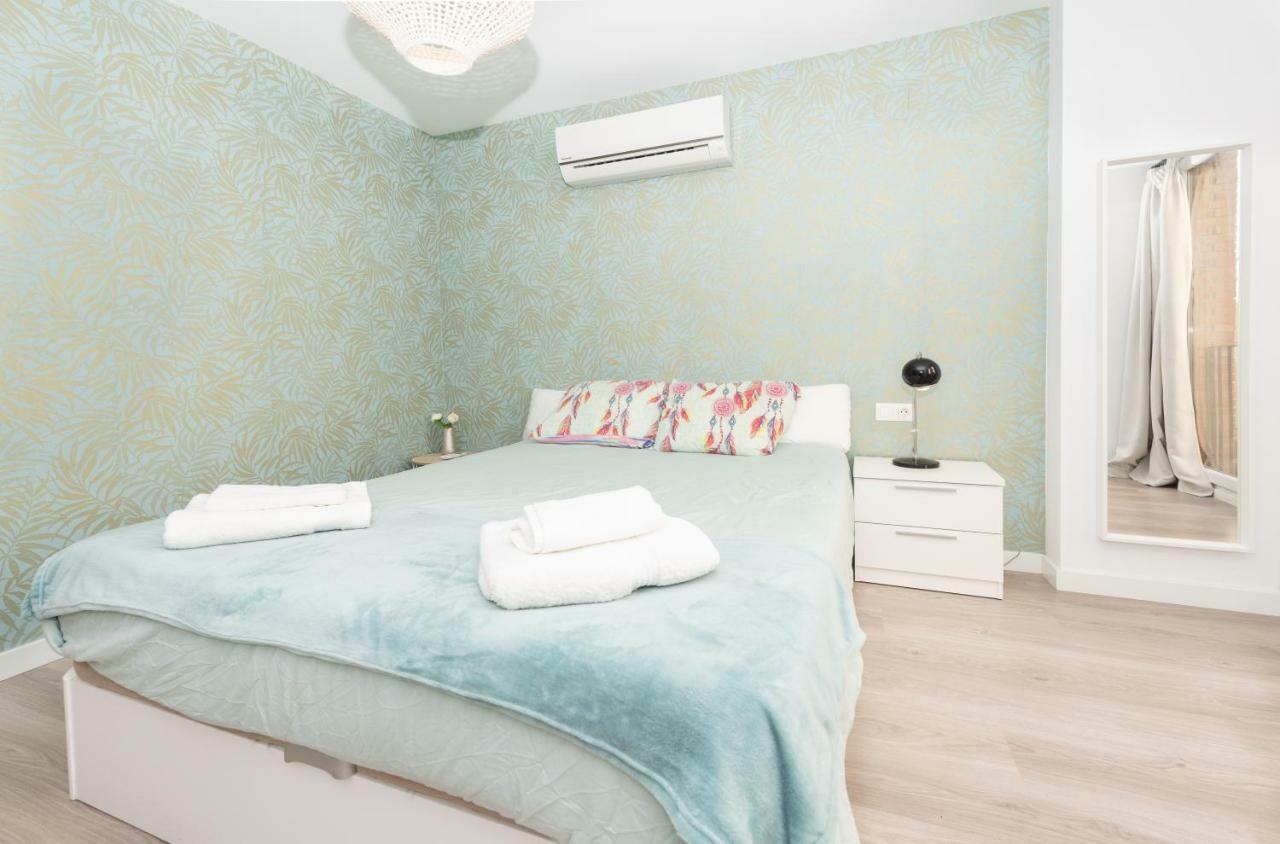 Fantasticos Lofts Malagueta Apartment มาลากา ภายนอก รูปภาพ