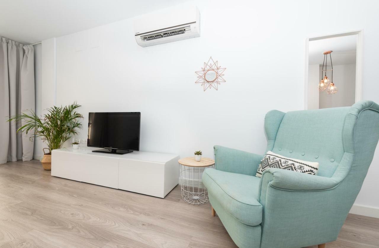 Fantasticos Lofts Malagueta Apartment มาลากา ภายนอก รูปภาพ