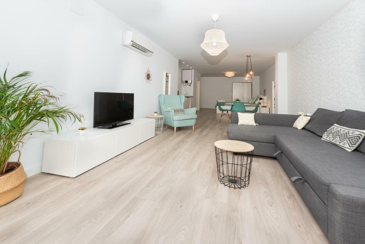 Fantasticos Lofts Malagueta Apartment มาลากา ภายนอก รูปภาพ