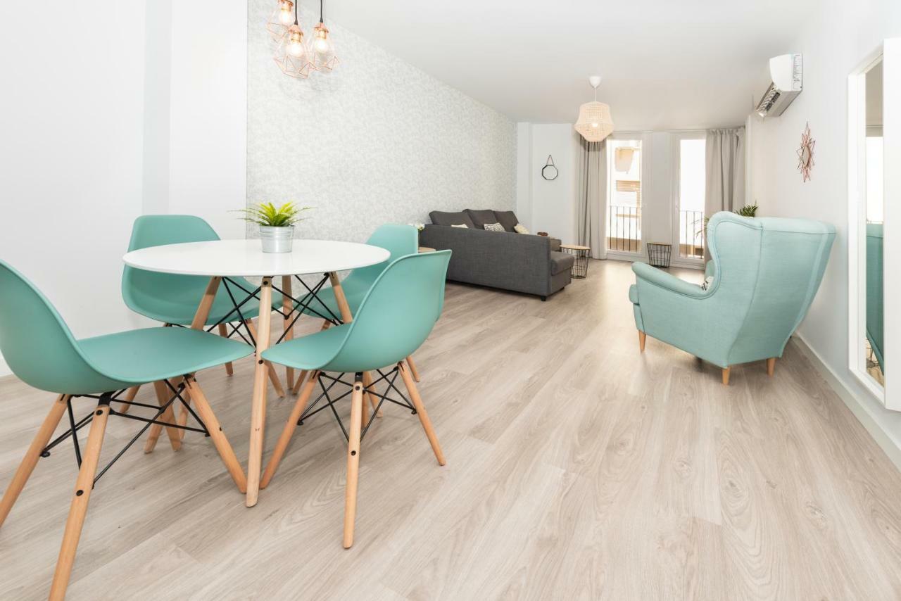 Fantasticos Lofts Malagueta Apartment มาลากา ภายนอก รูปภาพ