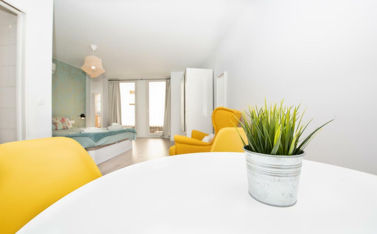 Fantasticos Lofts Malagueta Apartment มาลากา ภายนอก รูปภาพ