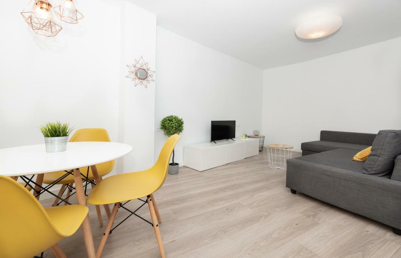 Fantasticos Lofts Malagueta Apartment มาลากา ภายนอก รูปภาพ